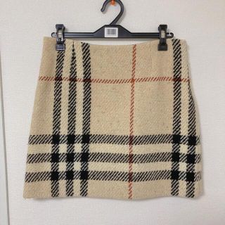 バーバリー(BURBERRY)のBURBERRY LONDON　ウールスカート(ミニスカート)