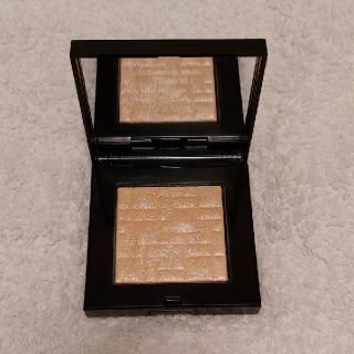 ボビイブラウン(BOBBI BROWN)のボビーブラウン☆ハイライティングパウダー(フェイスカラー)