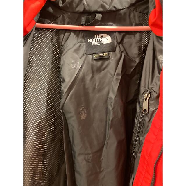 THE NORTH FACE(ザノースフェイス)のノースフェイス　マウンテンライトジャケット　レッド　XL GORE-TEX メンズのジャケット/アウター(マウンテンパーカー)の商品写真