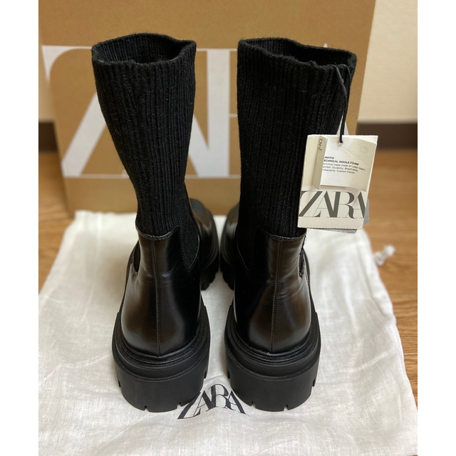 ZARA(ザラ)のZARA 新品タグ　 36 (23,4CM) ソックススタイルアンクルブーツ レディースの靴/シューズ(ブーツ)の商品写真