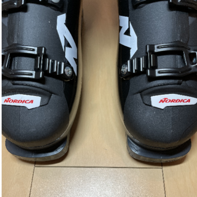 NORDICA(ノルディカ)のNORDICA PRO MACHINE 130(GW)   25/25.5 スポーツ/アウトドアのスキー(ブーツ)の商品写真