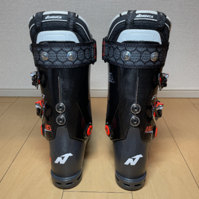 NORDICA(ノルディカ)のNORDICA PRO MACHINE 130(GW)   25/25.5 スポーツ/アウトドアのスキー(ブーツ)の商品写真