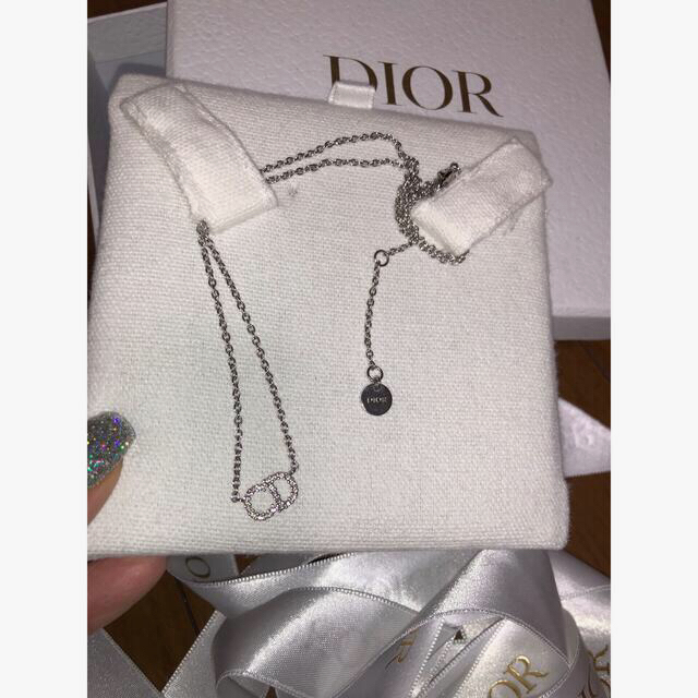 Christian Dior(クリスチャンディオール)の美品！Dior シルバー　ネックレス レディースのアクセサリー(ネックレス)の商品写真