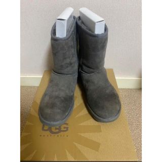 アグ(UGG)のUGG ムートンブーツ(ブーツ)