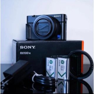 ソニー(SONY)のSONY RX100 VI(コンパクトデジタルカメラ)