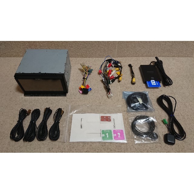 期間限定値下げ】カロッツェリア サイバーナビ AVIC-ZH9900 完動品