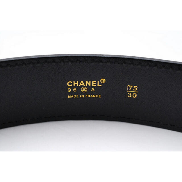 CHANEL(シャネル)のCHANEL シャネル ICONIC レザー ベルト gucci Dior レディースのファッション小物(ベルト)の商品写真