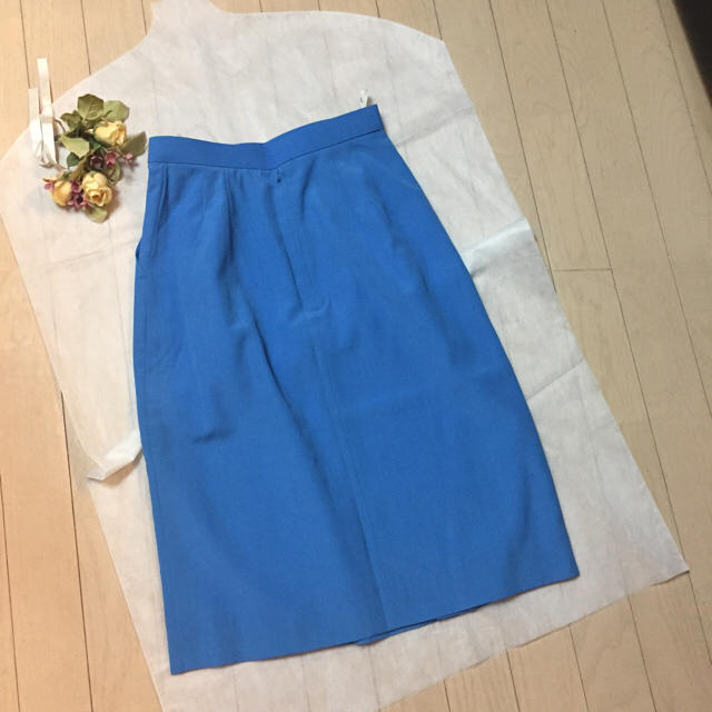 新品⭐︎ブルースカート⭐︎綺麗 レディースのスカート(ひざ丈スカート)の商品写真