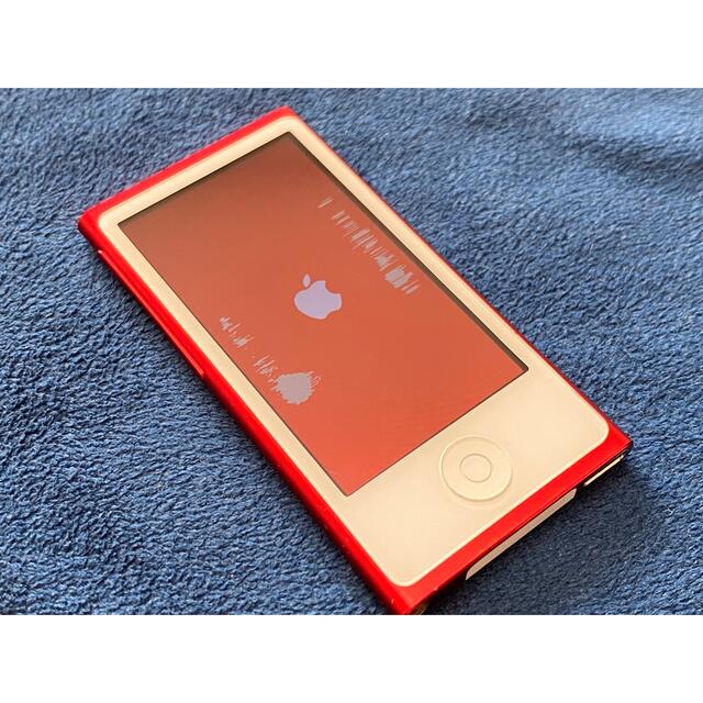 iPod(アイポッド)のiPod nano 第7世代　美品 スマホ/家電/カメラのオーディオ機器(ポータブルプレーヤー)の商品写真