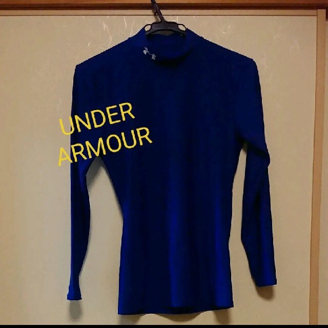 UNDER ARMOUR(アンダーアーマー)のT様専用  UNDER  ARMOUR  アンダーアーマー  アンダーシャツ   メンズのトップス(Tシャツ/カットソー(七分/長袖))の商品写真