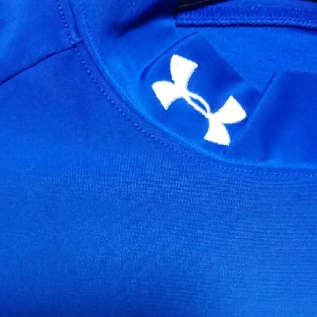 UNDER ARMOUR(アンダーアーマー)のT様専用  UNDER  ARMOUR  アンダーアーマー  アンダーシャツ   メンズのトップス(Tシャツ/カットソー(七分/長袖))の商品写真