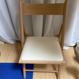 MUJI (無印良品)(折り畳みイス)のフリマアイテム一覧 MUJI (無印良品)(折り畳みイス)のフリマアイテム一覧