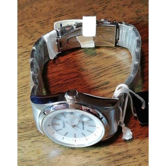 CYMA(シーマ)のK18　新品・未使用　シーマ・トラスティ　ソーラー時計　デイト　拡大レンズ メンズの時計(腕時計(アナログ))の商品写真