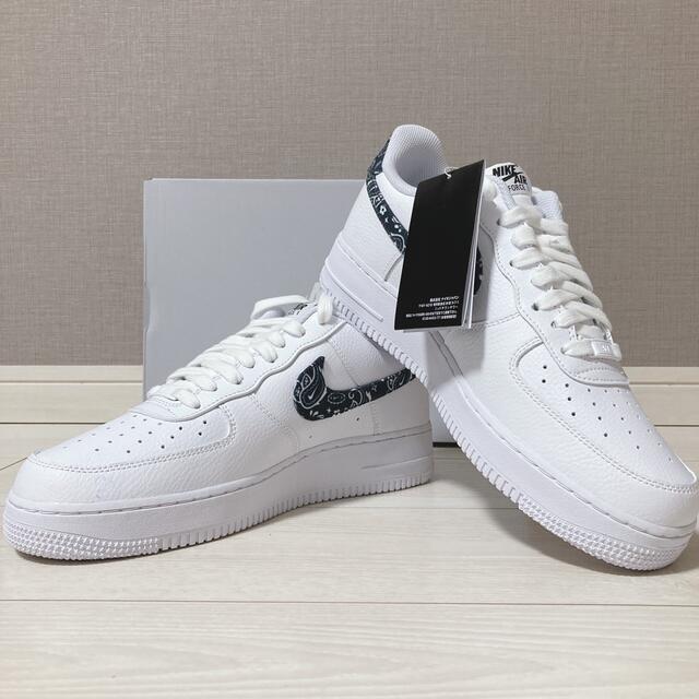 NIKE(ナイキ)のNIKE AIR FORCE 1 LOW 28cm メンズの靴/シューズ(スニーカー)の商品写真