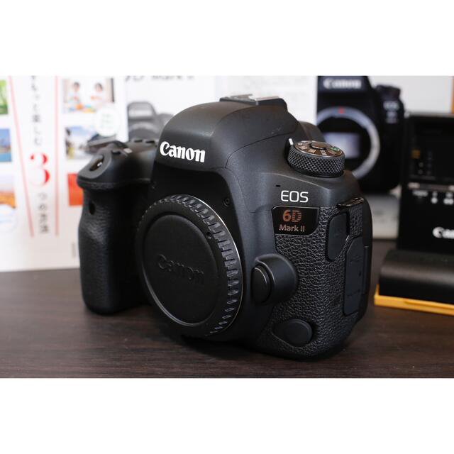 Canon(キヤノン)のCanon EOS 6D Mark II ボディー スマホ/家電/カメラのカメラ(デジタル一眼)の商品写真