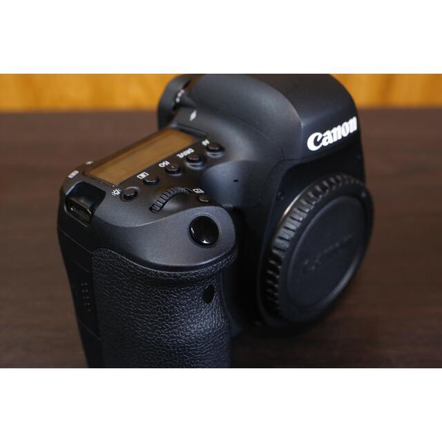 Canon(キヤノン)のCanon EOS 6D Mark II ボディー スマホ/家電/カメラのカメラ(デジタル一眼)の商品写真