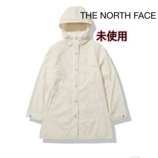 ザノースフェイス(THE NORTH FACE)のTHE NORTH FACE コンパクトコート　ホワイト　アウター(ナイロンジャケット)