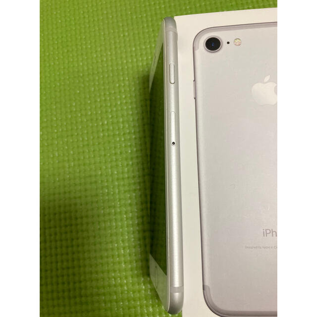 iPhone 7 Silver 32 GB SIMフリー 5