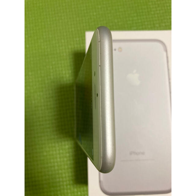 iPhone 7 Silver 32 GB SIMフリー 6