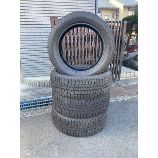 ダンロップ(DUNLOP)の205/55/17スタッドレスタイヤH20年‼️(タイヤ)