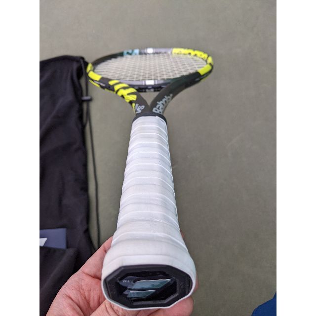 Babolat(バボラ)のピュアアエロVS 2020（新品同様） スポーツ/アウトドアのテニス(ラケット)の商品写真