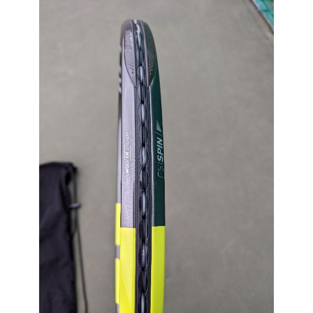 Babolat(バボラ)のピュアアエロVS 2020（新品同様） スポーツ/アウトドアのテニス(ラケット)の商品写真