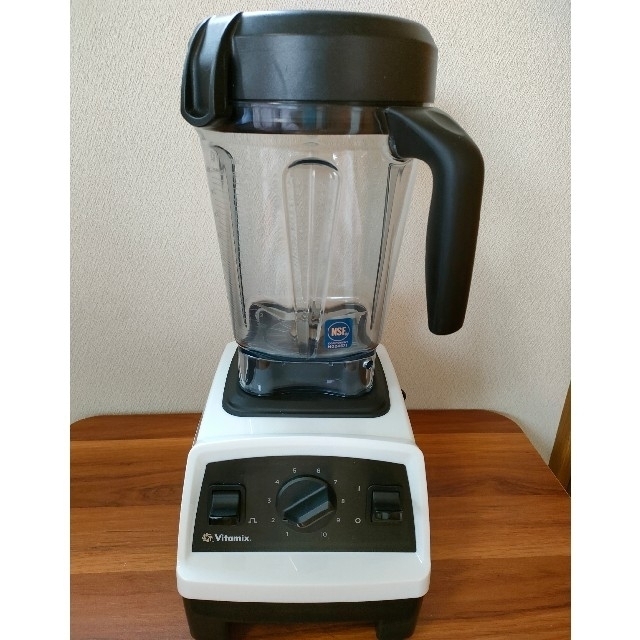 Vitamix - バイタミックスE320国内正規品 白◇中古◇0.9Lドライ
