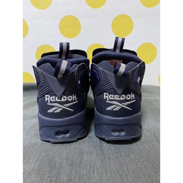 Reebok(リーボック)のZOZO限定！REEBOK PUMP FURY OG 24.5cm 宇宙柄 レディースの靴/シューズ(スニーカー)の商品写真