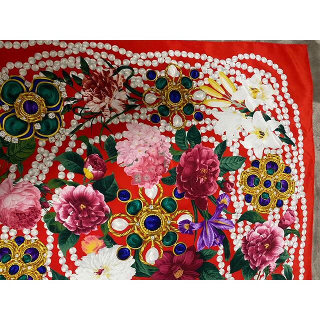 レディース CHANEL - CHANEL(シャネル) スカーフ - フラワー(花)の通販