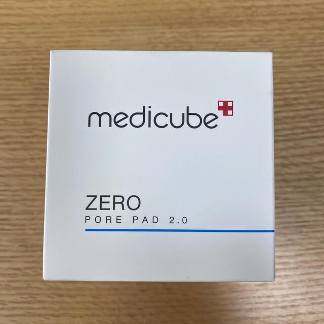 medicube zero PORE PAD 2.0 メディキューブ コスメ/美容のスキンケア/基礎化粧品(ゴマージュ/ピーリング)の商品写真