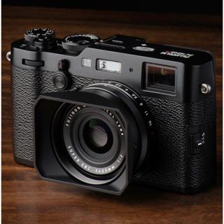 フジフイルム(富士フイルム)のスクエアフード Model V FUJIFILM 富士 X100専用フード(コンパクトデジタルカメラ)