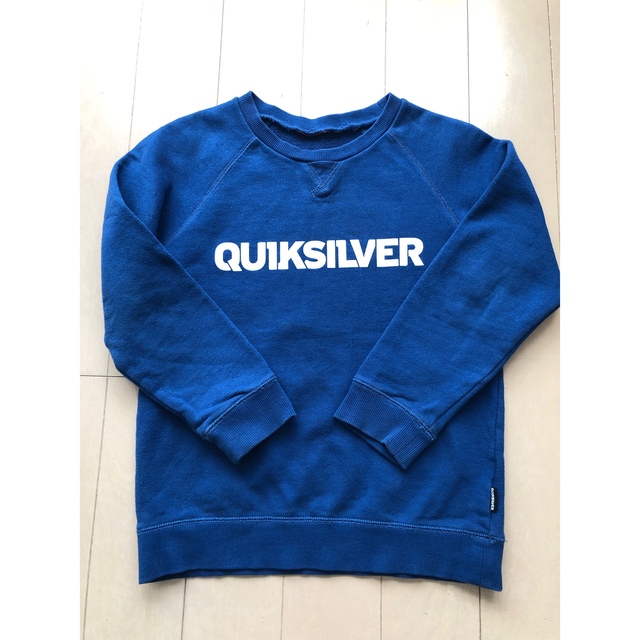 QUIKSILVER(クイックシルバー)のクイックシルバー　トレーナー  140 キッズ/ベビー/マタニティのキッズ服男の子用(90cm~)(Tシャツ/カットソー)の商品写真