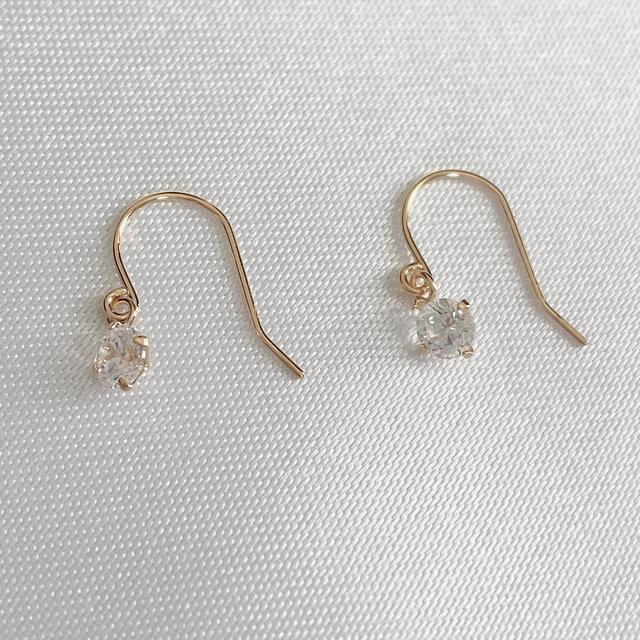 pepe/フックピアス K18YG 3mmキュービックジルコニアの通販 by さくら