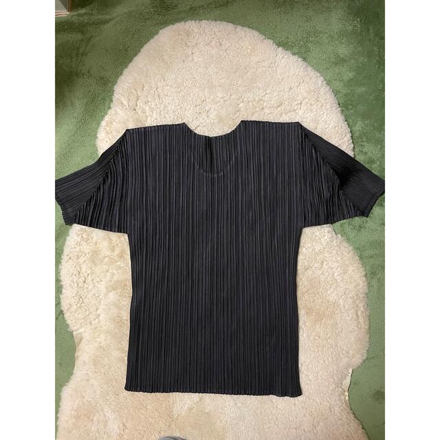 りめです PLEATS PLEASE ISSEY MIYAKE - プリーツプリーズ焦茶半袖