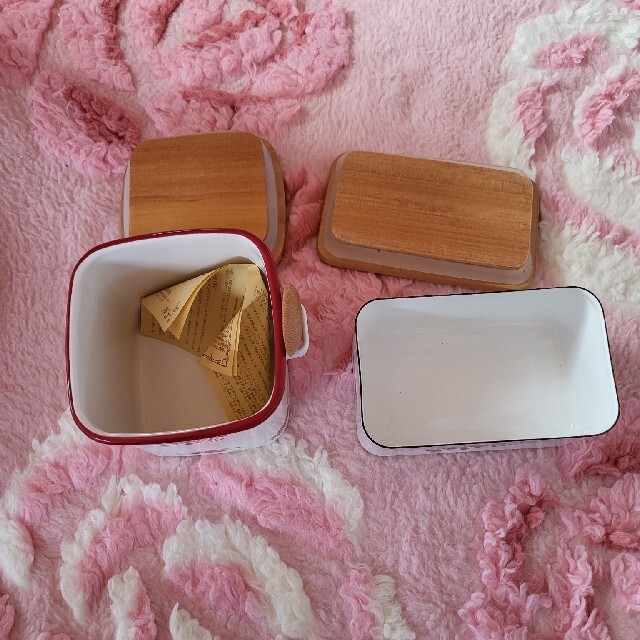 【がぶつかっ】 マニー ロココ ホーロー 2個セット バターケース の通販 by こむぎ's shop|ラクマ インテリア