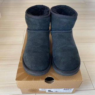 アグ(UGG)のUGG ムートンブーツ(ブーツ)