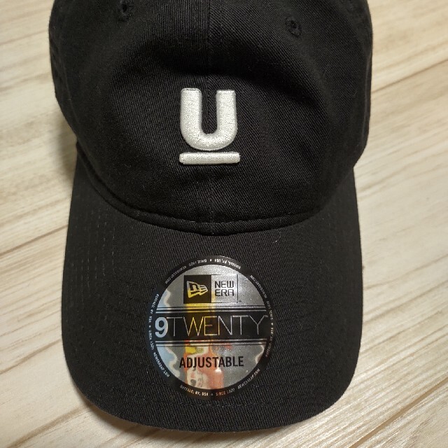 UNDERCOVER(アンダーカバー)のundercover newera cap ボルドー キャップ メンズの帽子(キャップ)の商品写真