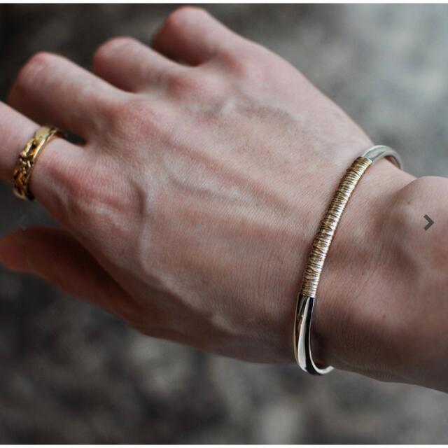 BEAUTY&YOUTH UNITED ARROWS(ビューティアンドユースユナイテッドアローズ)のDAN TOMIMATSUのSPOOL BANGLE WIDE バングル メンズのアクセサリー(バングル/リストバンド)の商品写真