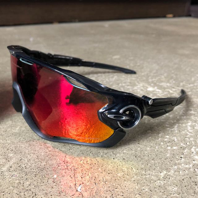 Oakley(オークリー)のOAKLEY サングラス スポーツ/アウトドアのアウトドア(その他)の商品写真