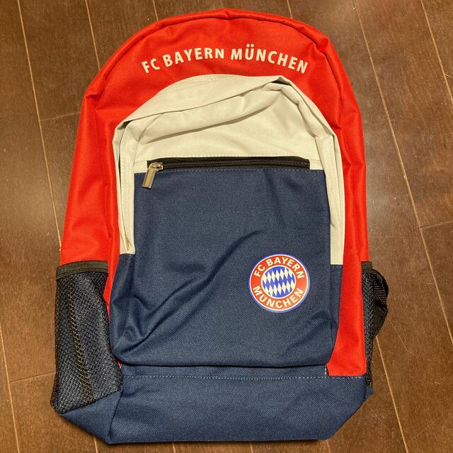 新品　リュックサック　FC BAYERN サポーター メンズのバッグ(バッグパック/リュック)の商品写真