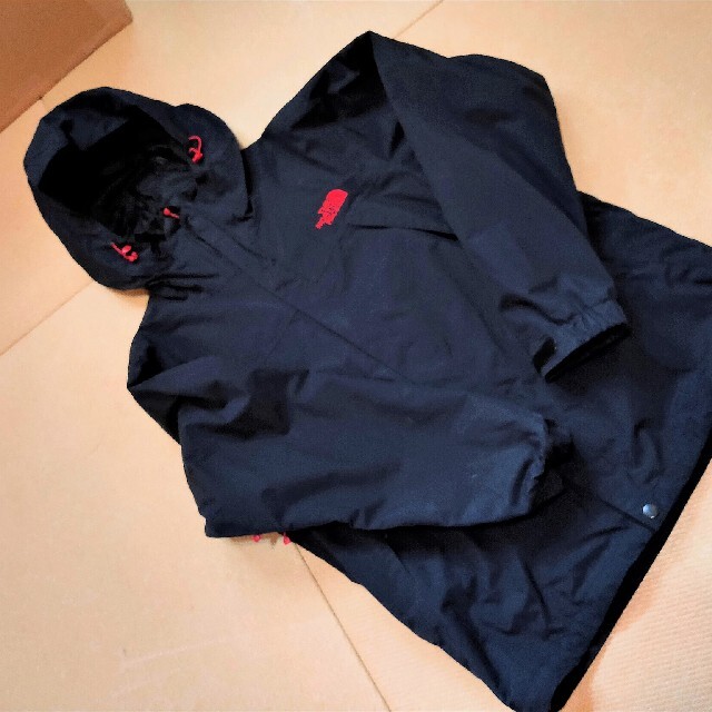 ノースフェイス スクープジャケット 黒　赤ロゴ S | フリマアプリ ラクマ