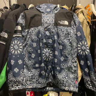 シュプリーム(Supreme)の  Supreme × THE NORTH FACE(マウンテンパーカー)