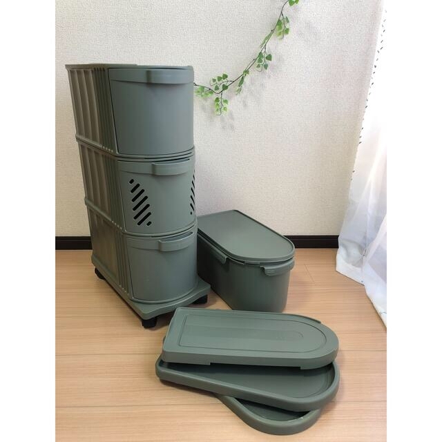 高級 ② Tupperware タッパーウェア デイリーストッカー 2段