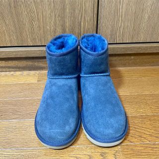 アグ(UGG)のUGG アグ ムートンブーツ クラシックミニ 22㎝ [新品](ブーツ)