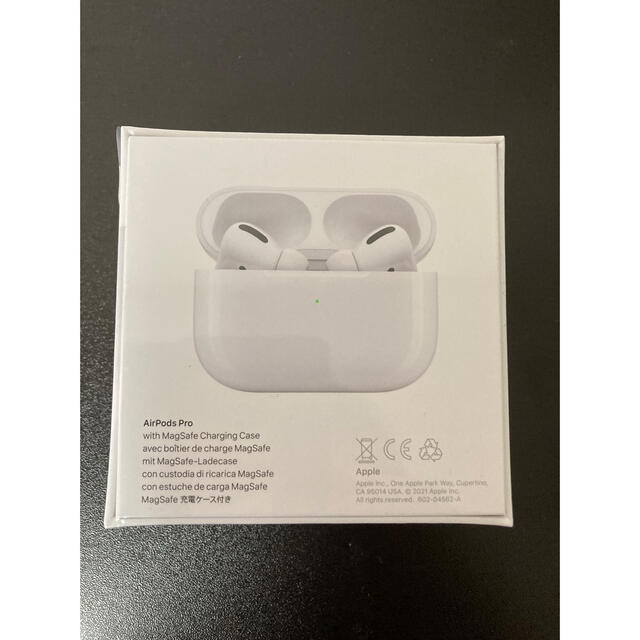 Apple アップル AirPods Pro MagSafe MLWK3J/A スマホ/家電/カメラのオーディオ機器(ヘッドフォン/イヤフォン)の商品写真