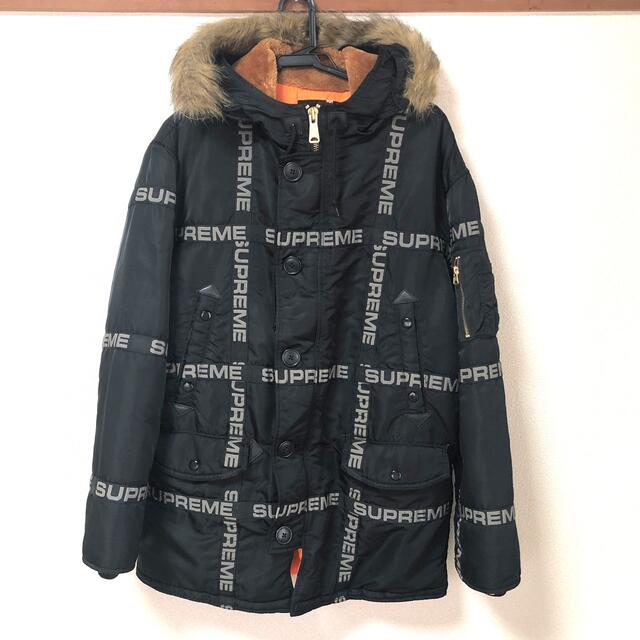 Supreme(シュプリーム)のタカヒロさん購入予定です。　シュプリーム　フライトジャケット　アウター メンズのジャケット/アウター(フライトジャケット)の商品写真