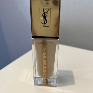 イヴサンローランボーテ(Yves Saint Laurent Beaute)のタン ラディアント タッチ クレーム(ファンデーション)