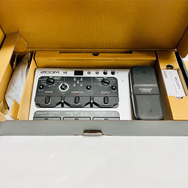 ブランドセレクト ZOOM ボーカルエフェクター　ほぼ新品 V6-SP レコーディング/PA機器