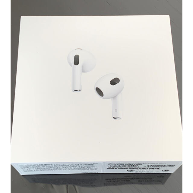 AirPods 第3世代 正規品 Apple イヤホン ヘッドフォン/イヤフォン 特価