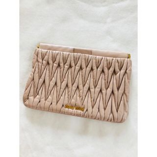 ミュウミュウ マトラッセ クラッチ(レディース)の通販 25点 | miumiuの